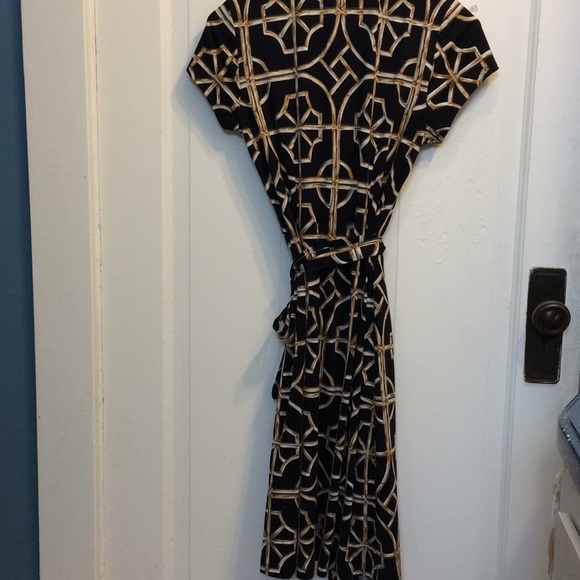 J McLaughlin Wrap Dress Size M - Picture 6 of 10